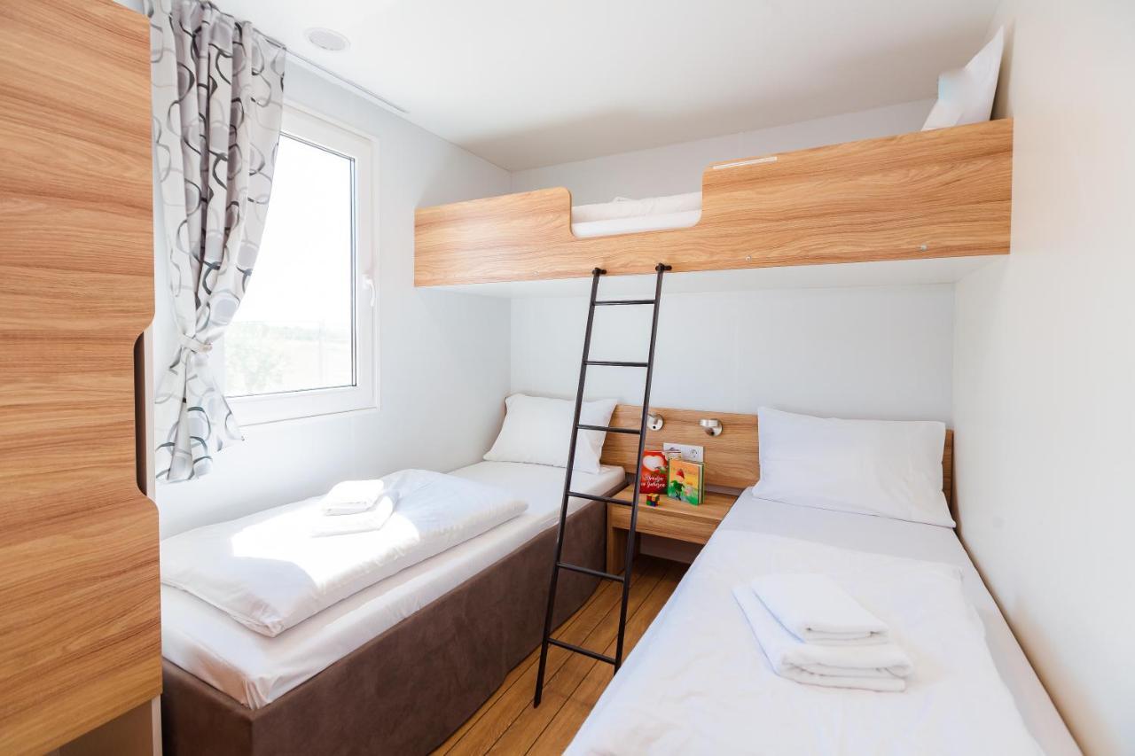 Premium Mobile Homes Istria - Camping Lanterna Porec - Luxury Mobilhome Extérieur photo