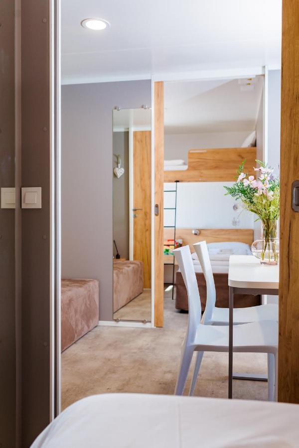 Premium Mobile Homes Istria - Camping Lanterna Porec - Luxury Mobilhome Extérieur photo